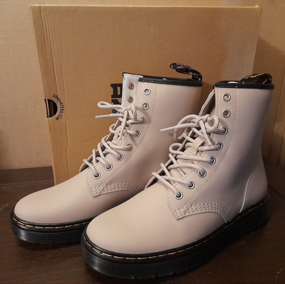 NEW Dr. Martens Zavala Vintage Taupe Boots